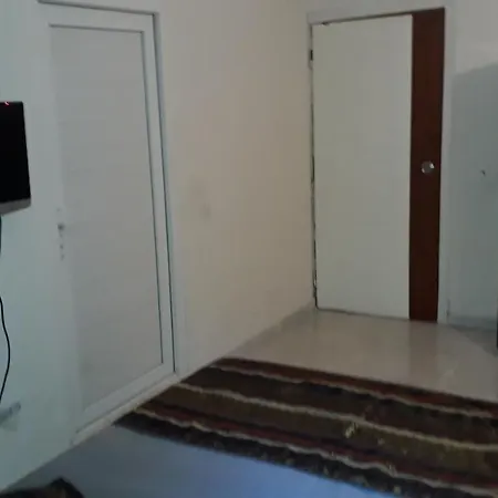 Ubytování v soukromí Lara Camlik *