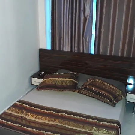 Lara Camlik Homestay *
