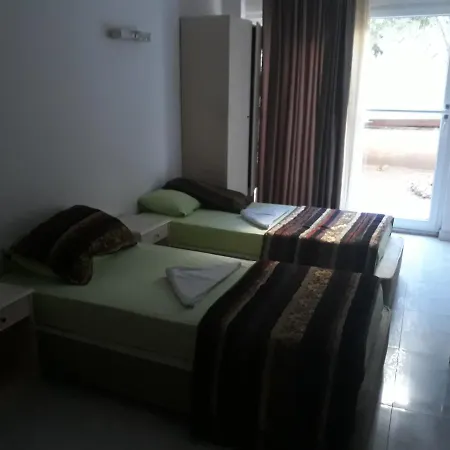 Lara Camlik Habitación en casa particular